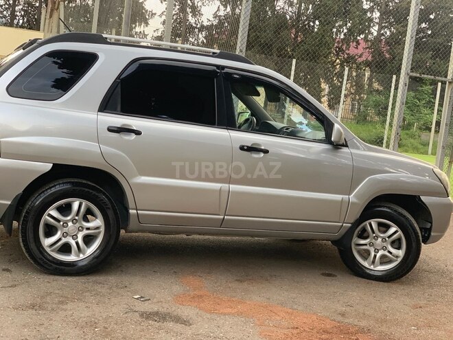 Kia Sportage 2006, 206,000 km - 2.0 л - Tovuz