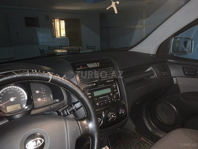 Kia Sportage 2006, 206,000 km - 2.0 л - Tovuz