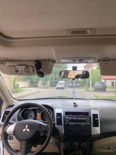 Mitsubishi Outlander 2007, 280,000 km - 2.4 л - Gəncə