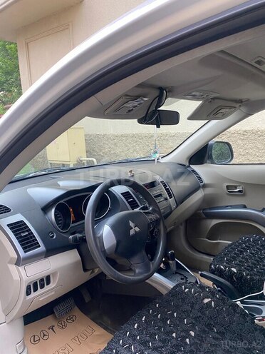 Mitsubishi Outlander 2007, 280,000 km - 2.4 л - Gəncə