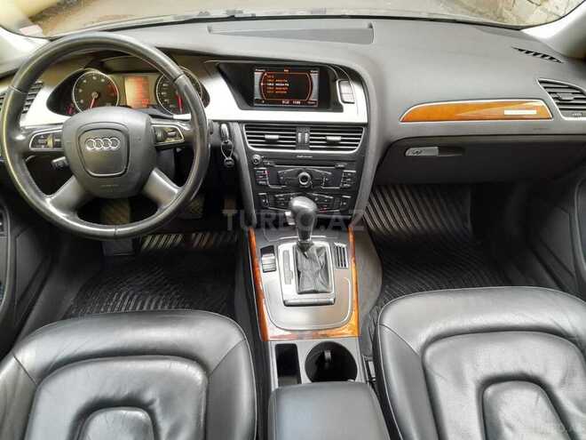 Audi A4 2011, 270,000 km - 3.2 l - Bakı