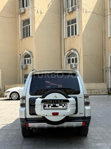 Mitsubishi Pajero 2008, 202,000 km - 3.0 l - Bakı