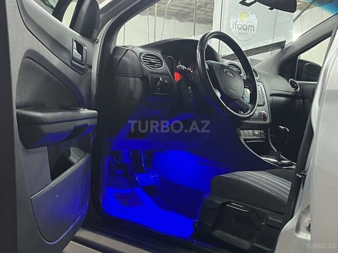 Ford Focus 2011, 250,000 km - 1.6 l - Bakı