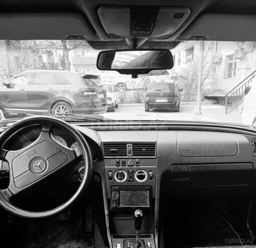 Mercedes C 200 1997, 520,000 km - 2.0 l - Bakı