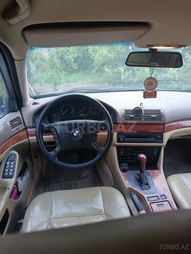 BMW 523 1998, 226,000 km - 2.5 l - Xudat