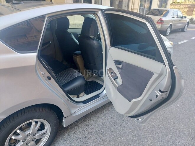 Toyota Prius 2010, 360,000 km - 1.8 л - Bakı
