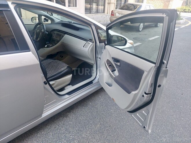 Toyota Prius 2010, 360,000 km - 1.8 л - Bakı