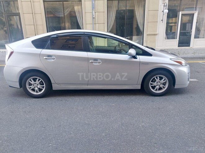 Toyota Prius 2010, 360,000 km - 1.8 л - Bakı