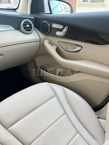 Mercedes GLC 300 2018, 198,000 km - 2.0 l - Bakı