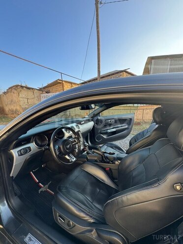 Ford Mustang 2015, 187,000 km - 2.3 l - Naxçıvan