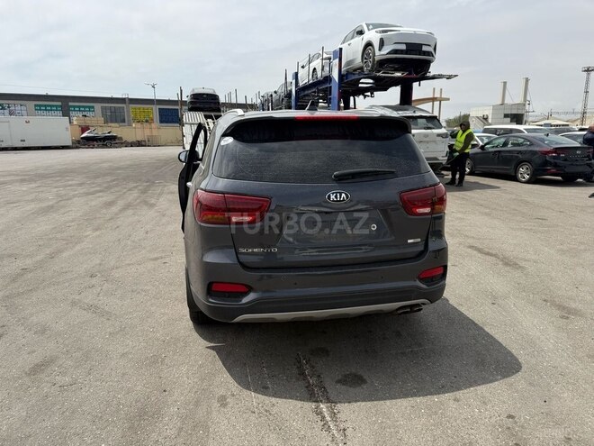 Kia Sorento 2018, 130,000 km - 2.0 l - Bakı