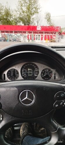 Mercedes E 350 4MATIC 2007, 253,000 km - 3.5 л - Salyan