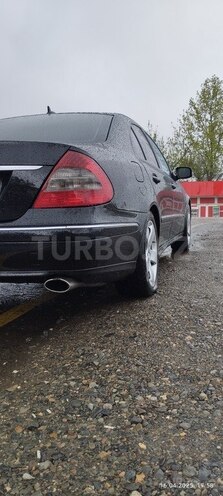 Mercedes E 350 4MATIC 2007, 253,000 km - 3.5 л - Salyan