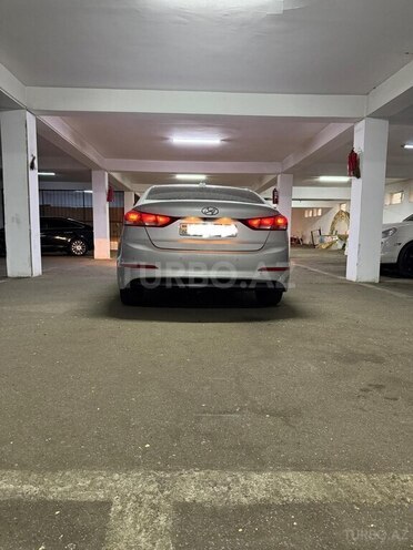Hyundai Avante 2016, 220,450 km - 1.6 l - Bakı