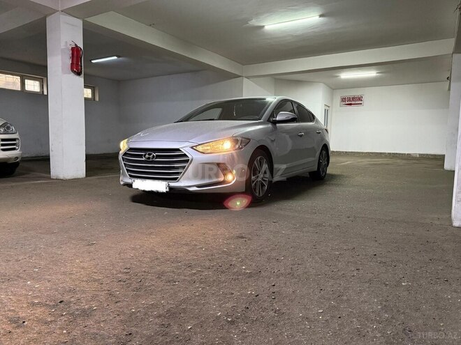 Hyundai Avante 2016, 220,450 km - 1.6 l - Bakı