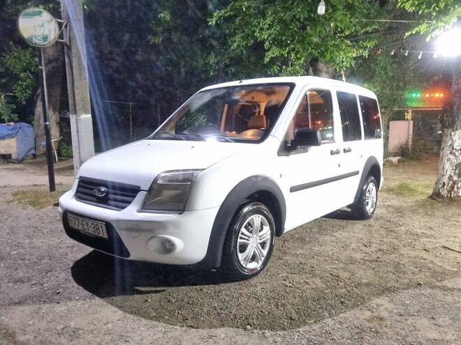 Ford Tourneo Connect 2013, 188,000 km - 1.8 l - Masallı