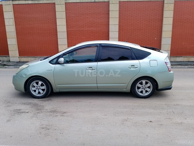 Toyota Prius 2006, 267,963 km - 1.5 л - Gəncə