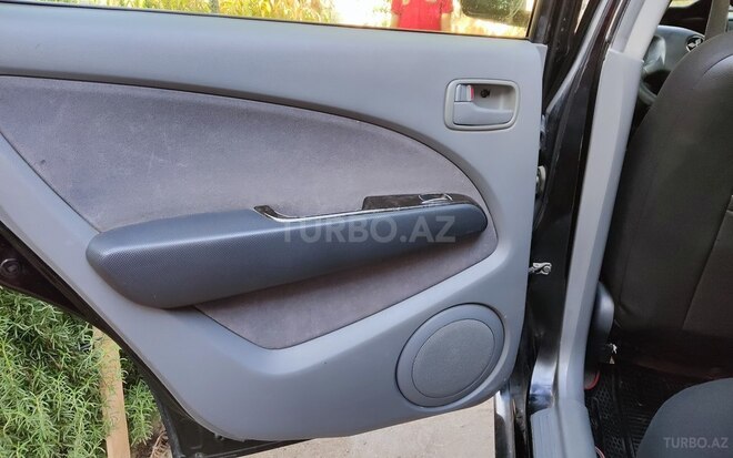 Mitsubishi Airtrek 2002, 480,000 km - 2.0 l - Bakı