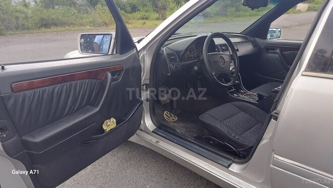 Mercedes C 200 1995, 300,000 km - 2.0 l - Balakən