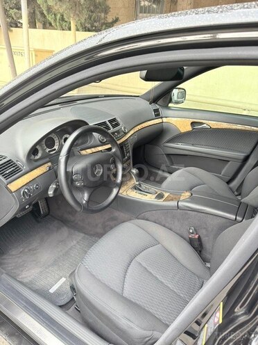 Mercedes E 300 2006, 300,000 km - 3.0 l - Bakı