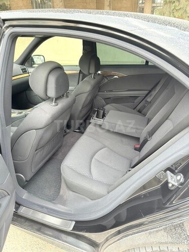 Mercedes E 300 2006, 300,000 km - 3.0 l - Bakı