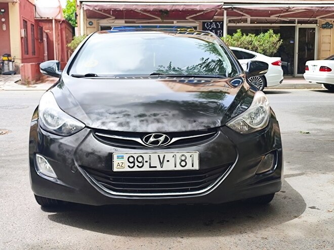 Hyundai Elantra 2013, 200,500 km - 1.8 l - Bakı