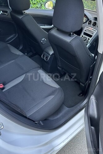Peugeot 308 2012, 11,700 km - 1.6 l - Bakı