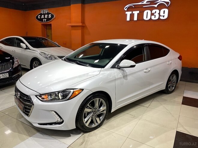 Hyundai Elantra-2