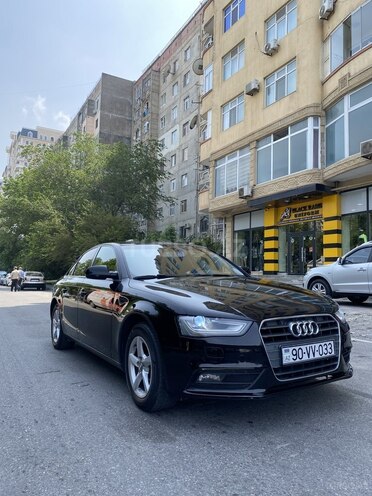 Audi A4 2012, 227,170 km - 2.0 l - Bakı