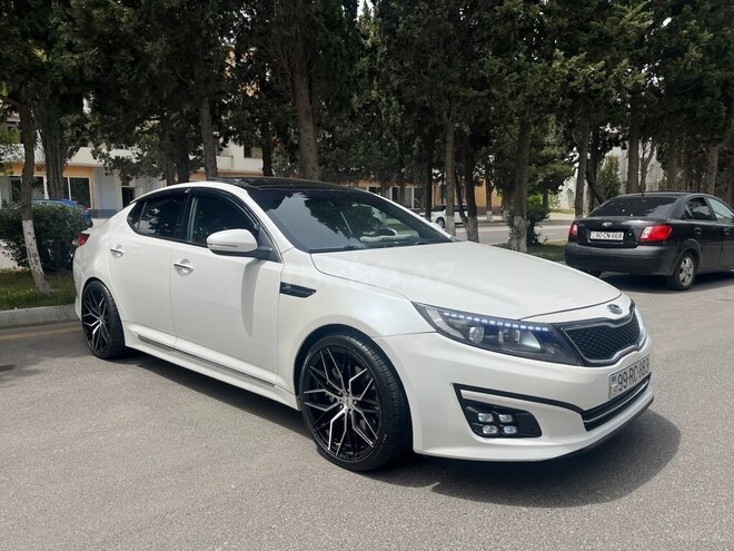 Kia K5-3