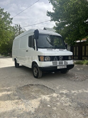 Mercedes 308 D 1991, 223,700 km - 2.3 l - Bakı