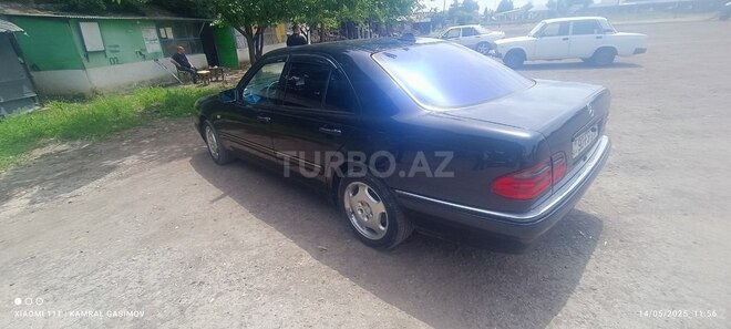 Mercedes E 300 d 1998, 200,000 km - 3.0 л - Masallı