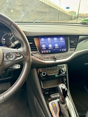 Opel Astra 2022, 166,000 km - 1.5 л - Bakı
