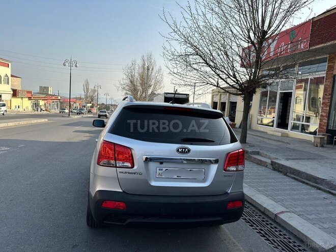Kia Sorento 2009, 140,000 km - 2.0 l - Şəki