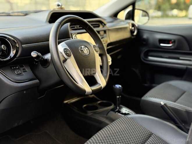 Toyota Aqua 2016, 44,800 km - 1.5 l - Bakı