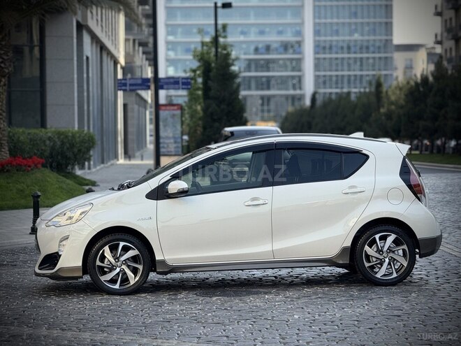 Toyota Aqua 2016, 44,800 km - 1.5 l - Bakı