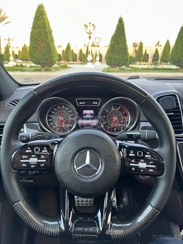 Mercedes GLS 450 4MATIC 2018, 94,000 km - 3.0 л - Gəncə