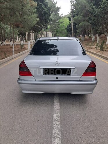 Mercedes C 180 1997, 235,000 km - 1.8 l - Sumqayıt