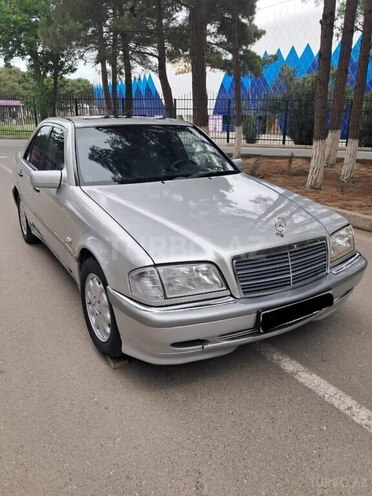Mercedes C 180 1997, 235,000 km - 1.8 l - Sumqayıt