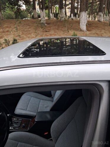 Mercedes C 180 1997, 235,000 km - 1.8 l - Sumqayıt