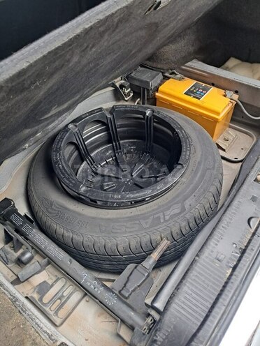 Mercedes C 180 1997, 235,000 km - 1.8 l - Sumqayıt