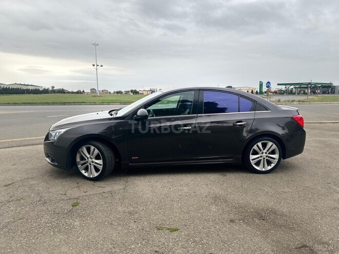 Chevrolet Cruze 2014, 290,000 km - 1.4 л - Biləsuvar