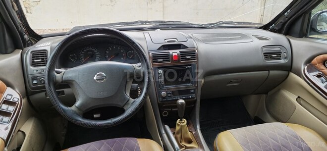 Nissan Maxima 2002, 433,000 km - 3.0 l - Qazax