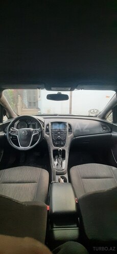 Opel Astra 2012, 265,000 km - 1.4 л - Bakı