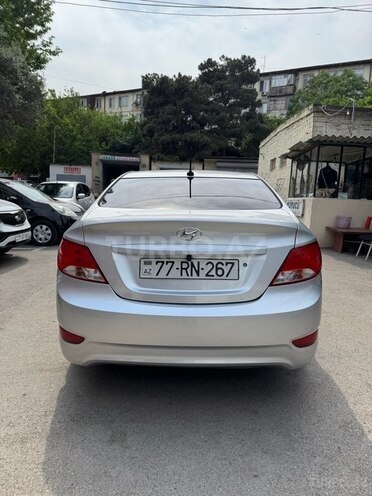 Hyundai Accent 2015, 73,577 km - 1.6 л - Bakı