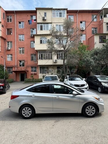 Hyundai Accent 2015, 73,577 km - 1.6 л - Bakı