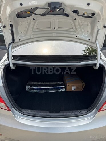 Hyundai Accent 2015, 73,577 km - 1.6 л - Bakı