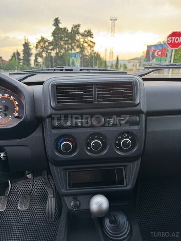 LADA (VAZ) Niva 2025, 4,100 km - 1.7 л - Oğuz