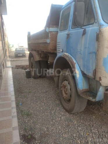 MAZ 5549 1990, 300,000 km - 11.0 l - Gəncə