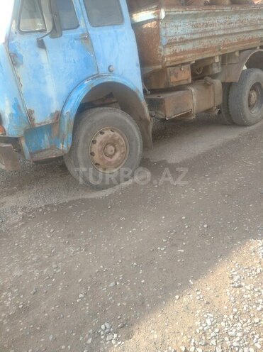 MAZ 5549 1990, 300,000 km - 11.0 l - Gəncə